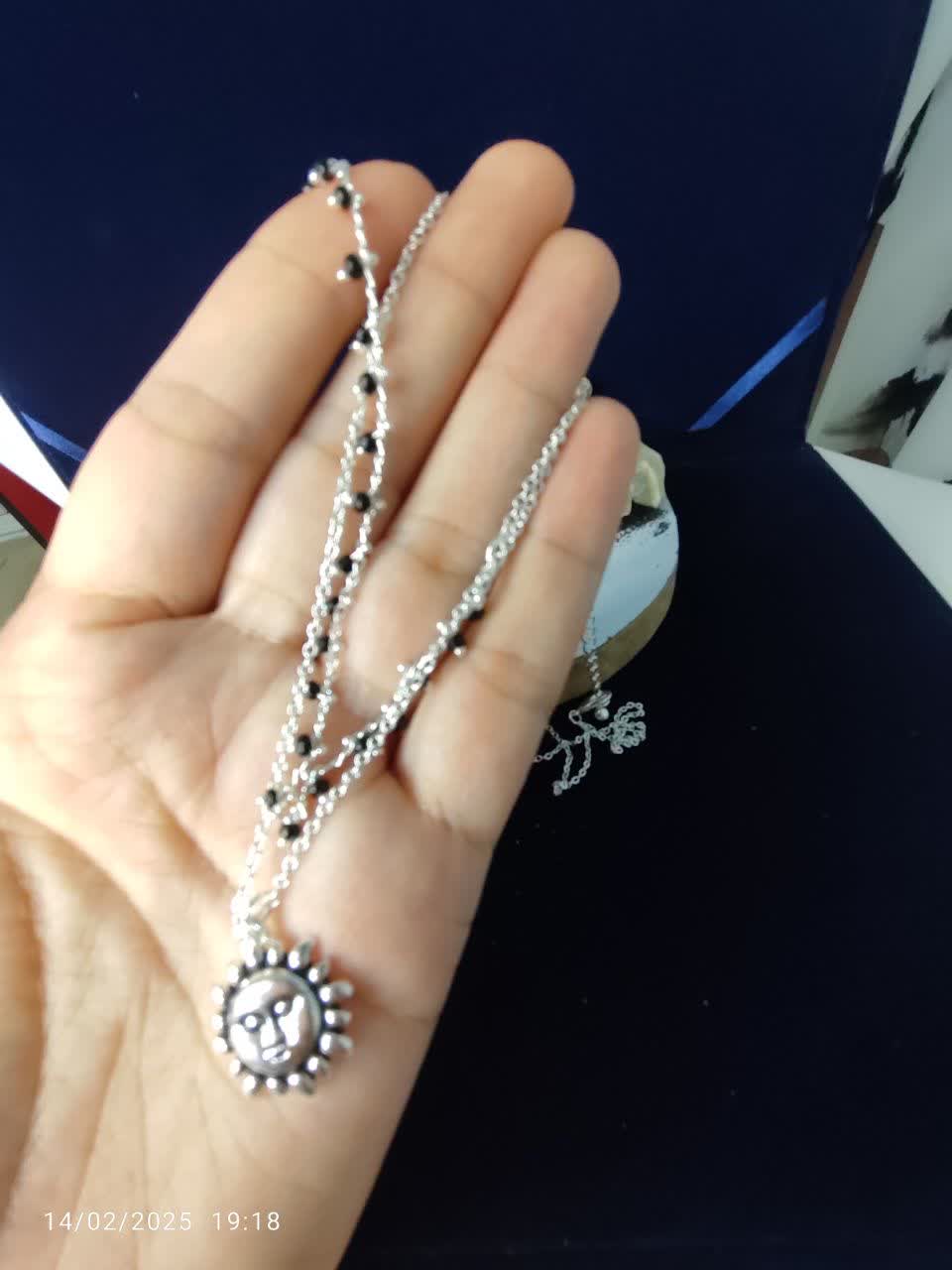 گردنبند دو زنجیره پلاک خورشیدی رنگ نقره ای