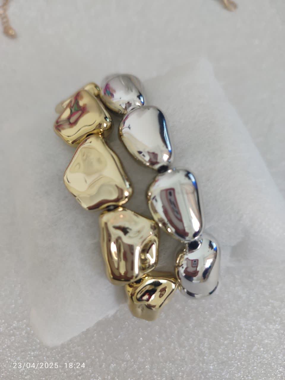 دستبند طلایی دفرمه