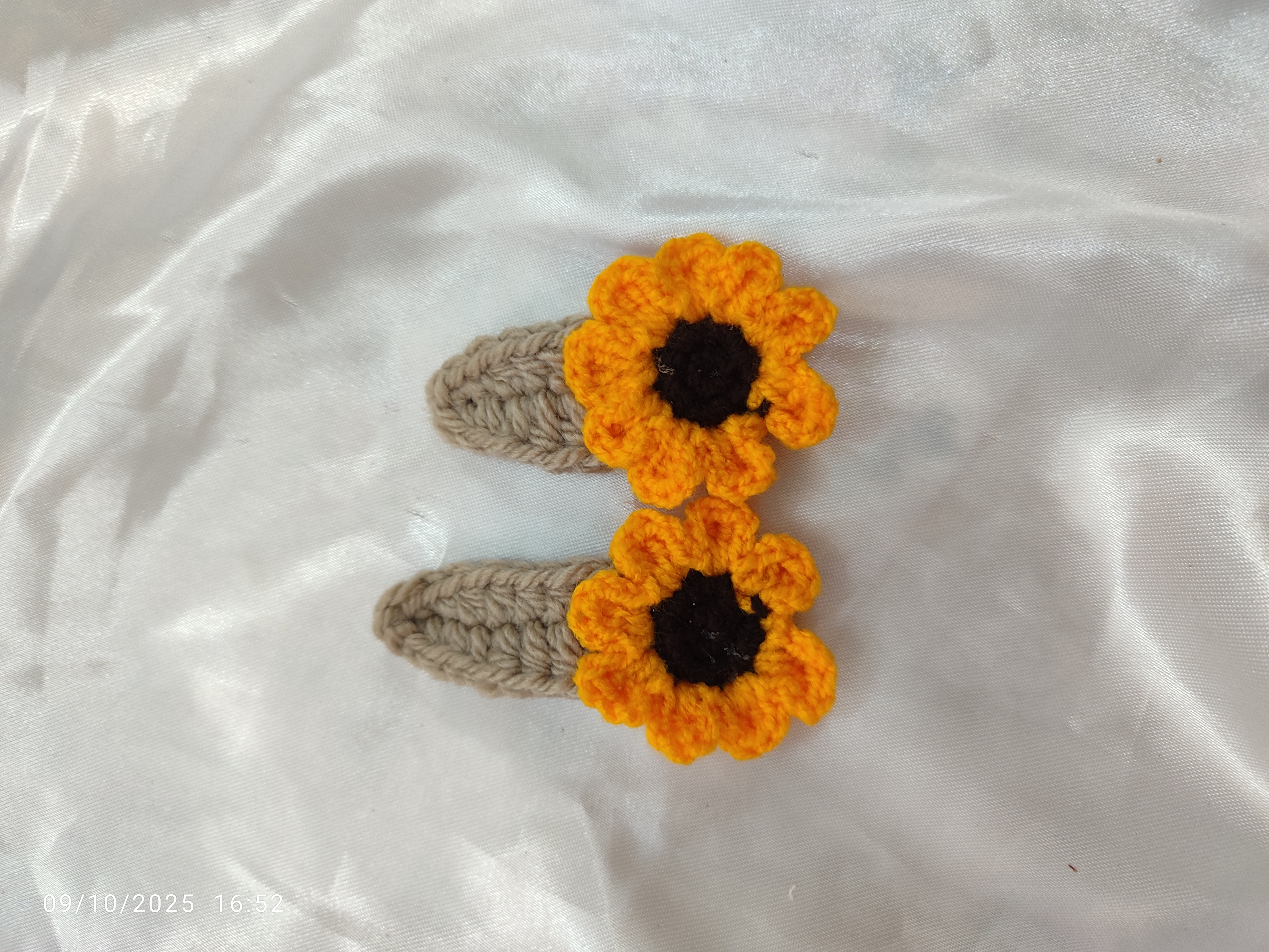 گل سر آفتابگردونی تی تی